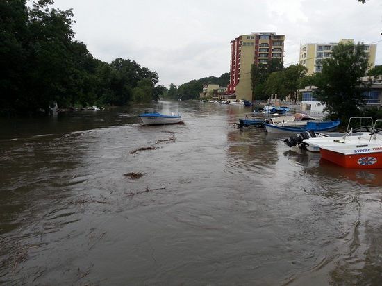 Ново бедствие: Потоп в Приморско, Ропотамо преля!