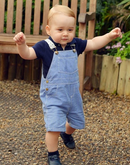 Принц Джордж проходи за първия си рожден ден