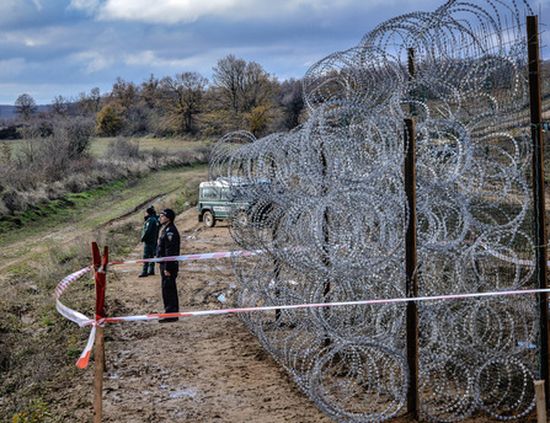 Приключи изграждането на оградата по границата с Турция