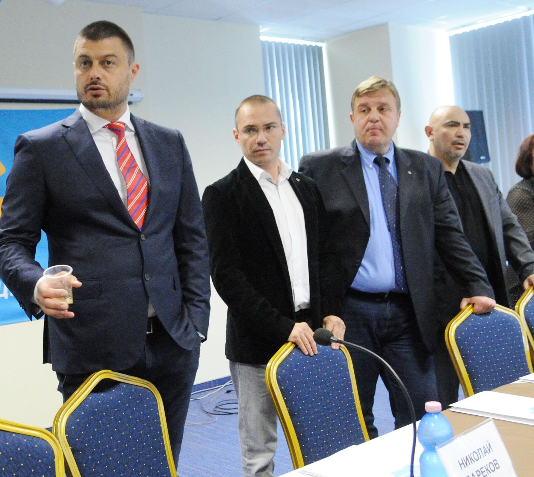 Структури на ББЦ заявиха, че не искат да са с ВМРО за изборите 