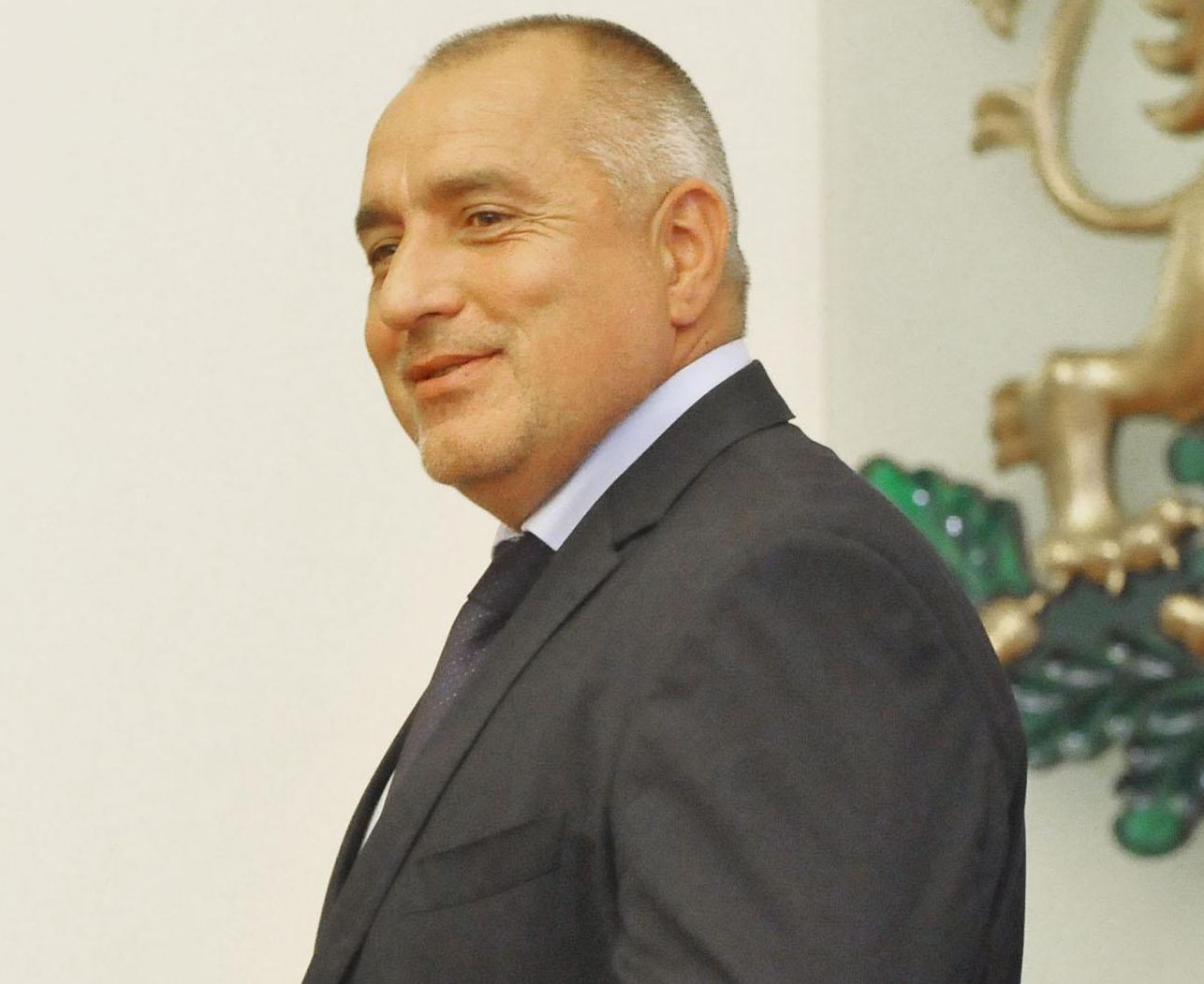 Борисов: Искров да депозира оставка и да чака, не да пише писма