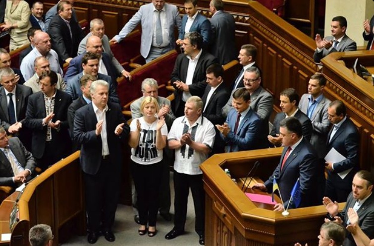 Кличко нанесе кроше по властта в Киев, &quot;Удар&quot; излиза от управляващата коалиция 