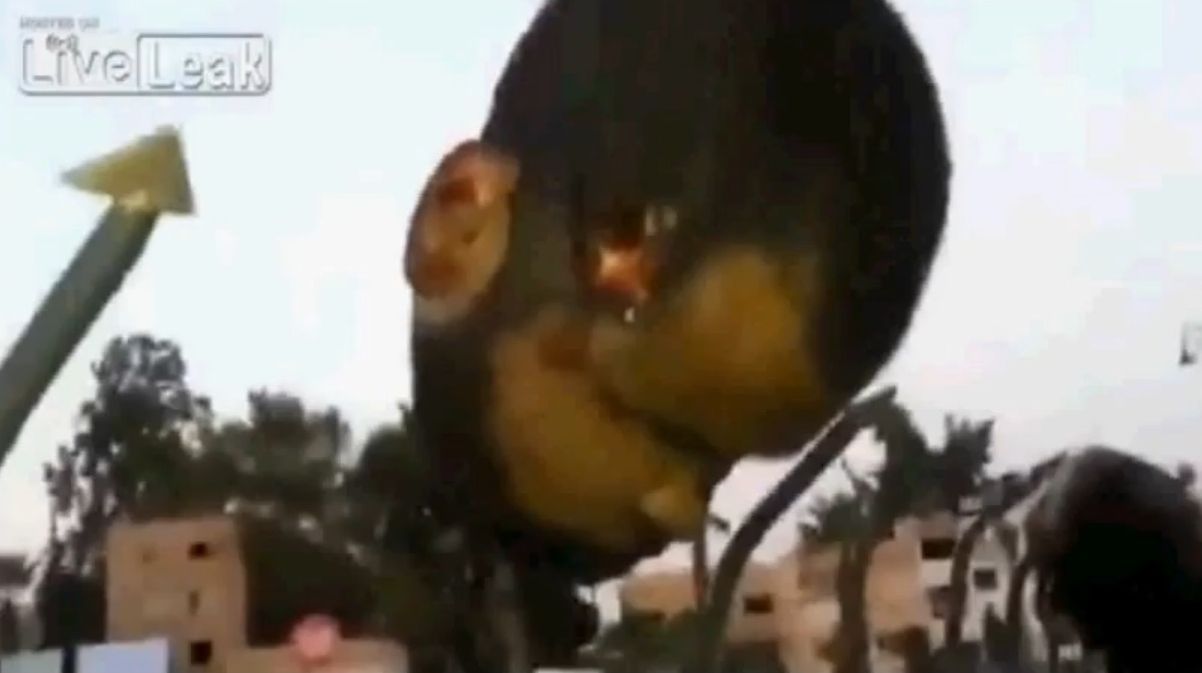 ИДИЛ обезглави 50 сирийски войници и ги изложи на показ (СНИМКИ/ВИДЕО 18+)