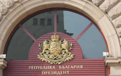 Кадър от пресслужбата на Плевнелиев ще свързва служебния кабинет с медиите