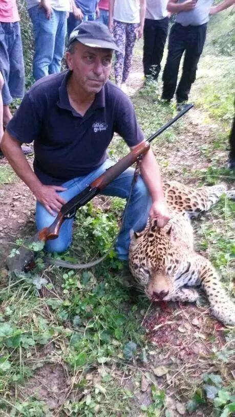 Вижте щастливия убиец на ягуара Алонсо! (СНИМКИ 18+)