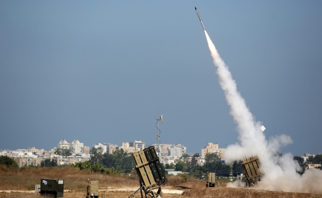 Израел и Хамас договарят постоянно примирие