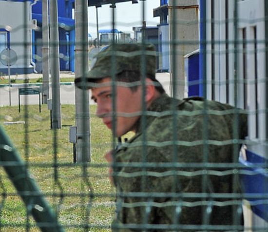 Русия върна на Украйна 17-те военни, пресекли границата