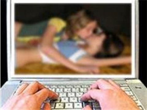 Родното ФБР спипа маниак, разпространявал детско порно