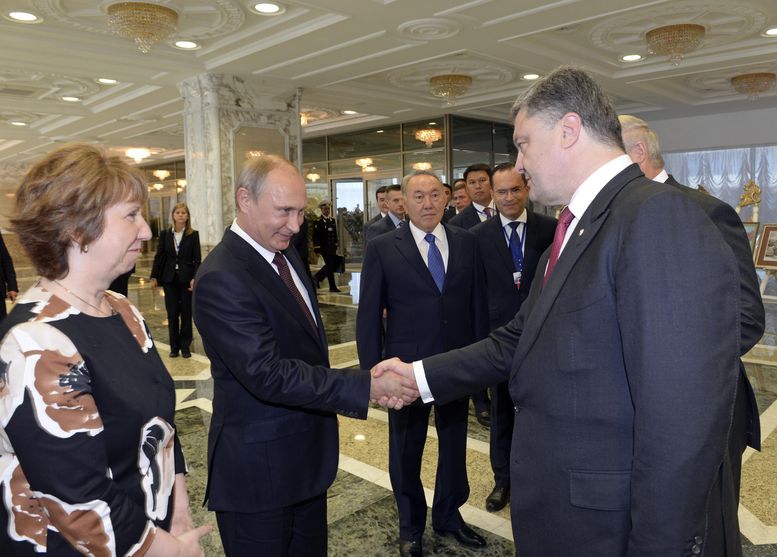 Порошенко на очна ставка при представителите на ЕС след срещата с Путин 