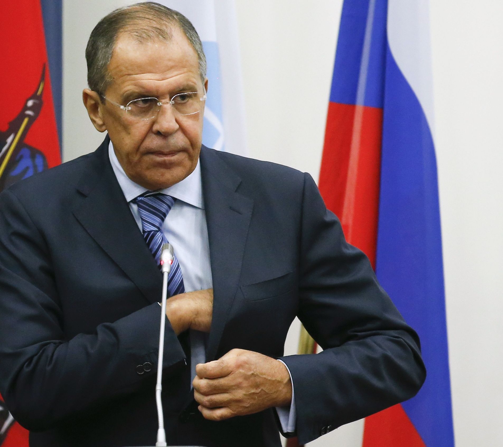 Лавров: Русия ще реагира на новите санкции на ЕС спокойно и адекватно