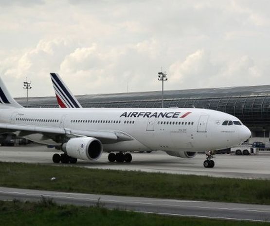 Стачката на Air France в Париж отмени 60% от полетите
