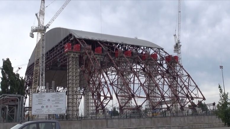 Свършиха парите за саркофага на Чернобил