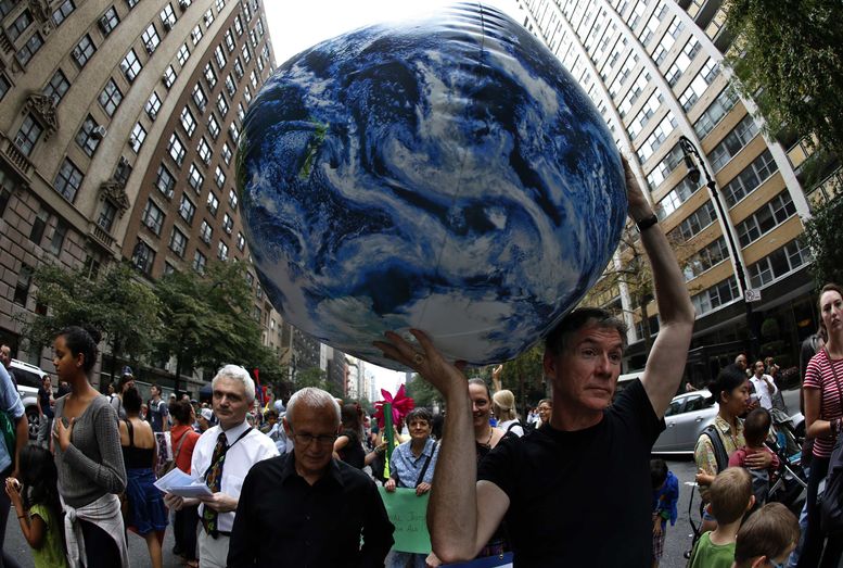 Над 300 000 души излязоха по улиците на Ню Йорк в защита на околната среда