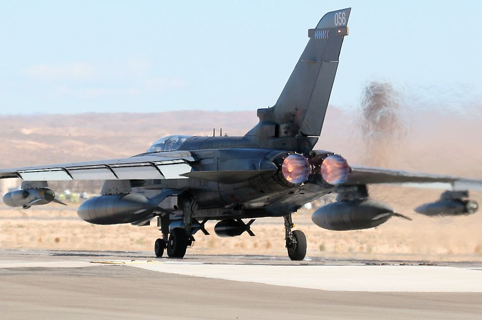 The Guardian: Британските бомбардировки срещу ИД ще започнат след часове 