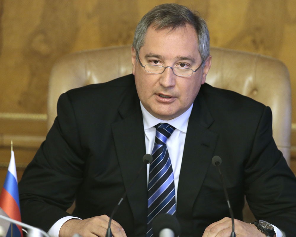 Блокираният от Румъния руски вицепремиер Рогозин отвърна на удара: Гадове!