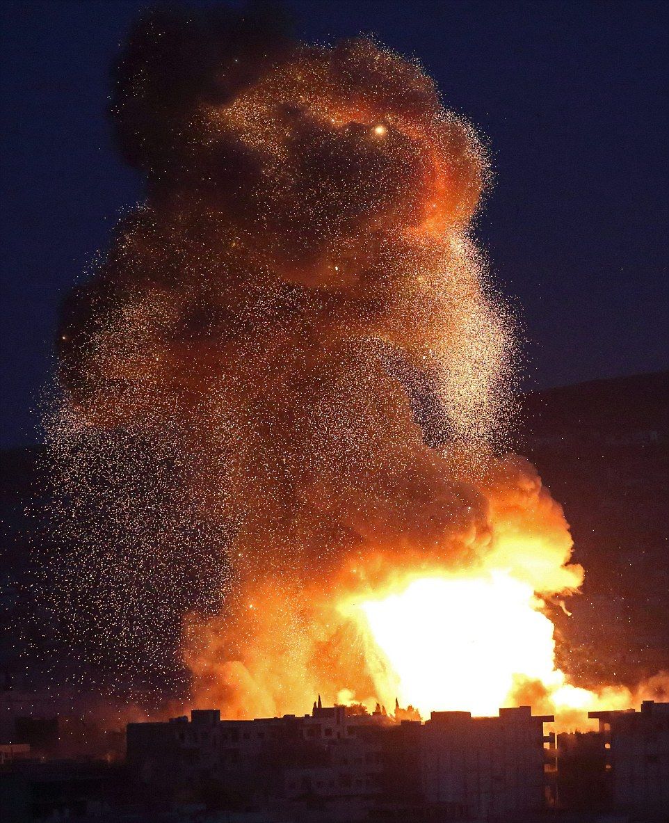 Град Кобани става водовъртеж на  смъртта за „Ислямска държава“ (СНИМКИ/ВИДЕО)