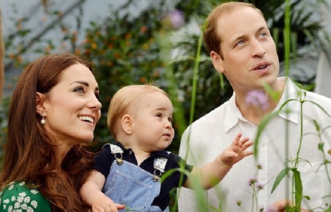 Дворецът официално: Херцогиня Кейт ще роди през април