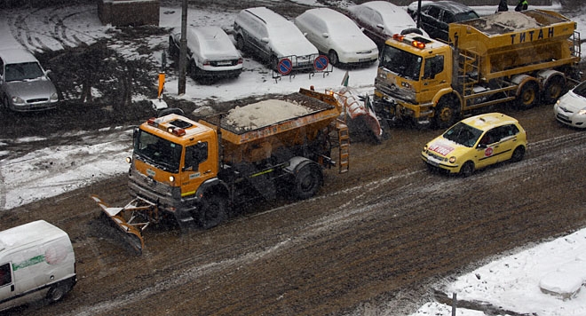 Фандъкова заплаши с тежки санкции чистачите на сняг 