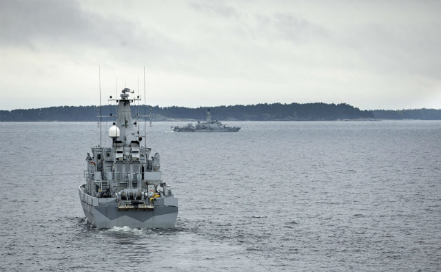 Швеция спря да търси подводницата