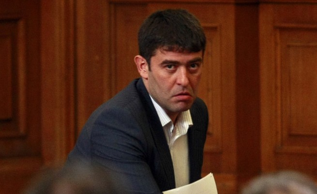 Хората на Страхил Ангелов:  Незабавни оставки в БСП