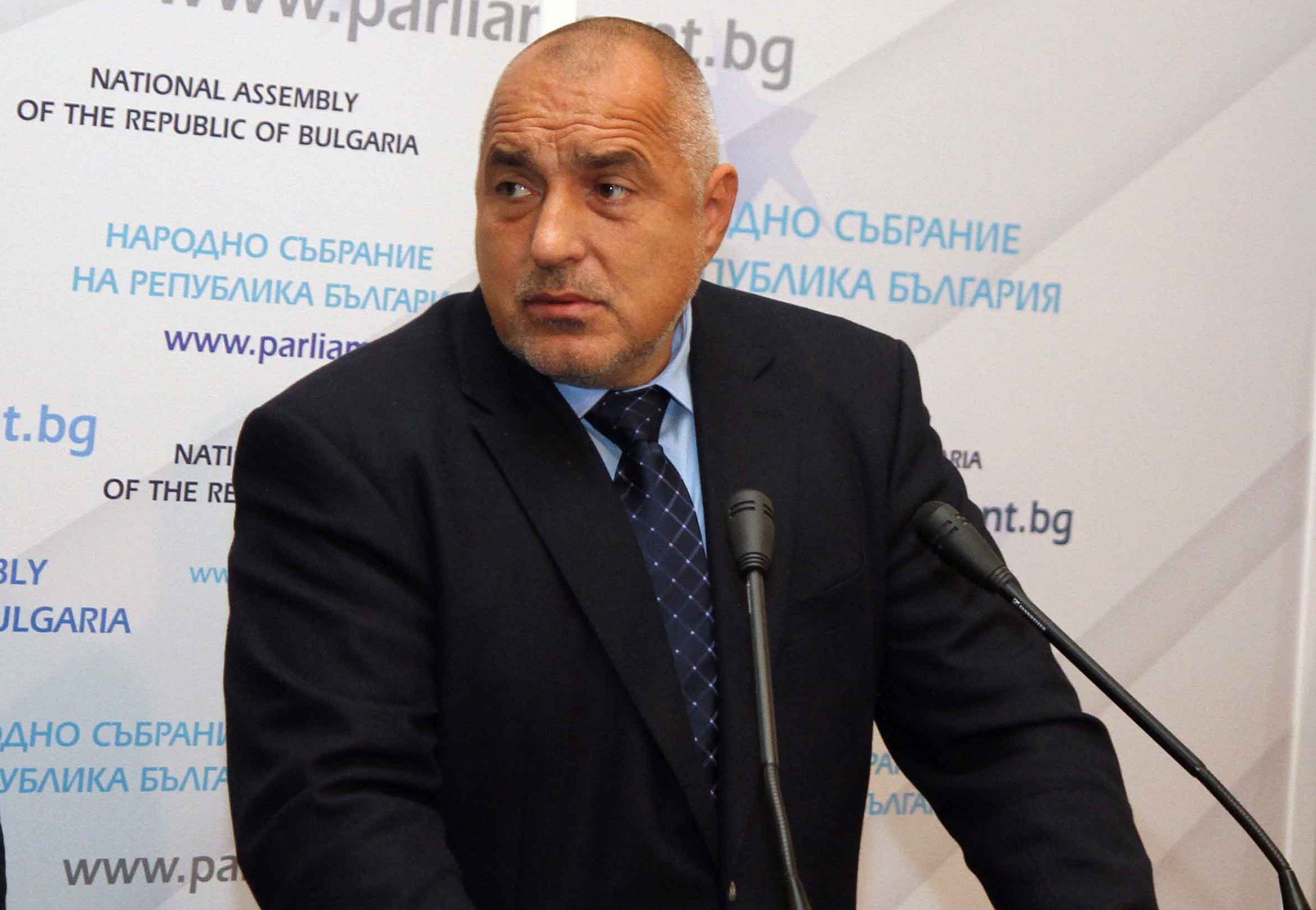 Борисов заговори за нов кабинет &quot;Орешарски&quot;, нулев период и избори 2 в 1!