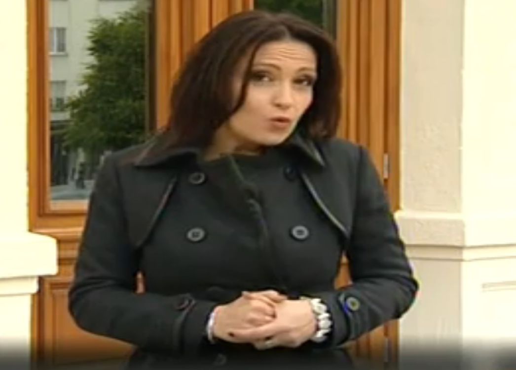Бареков разцепи Ани Цолова, нарече я "медийна проститутка" и я обвини, че живее в палат на Витоша!