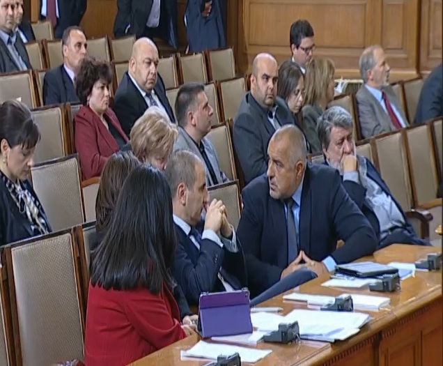 Бойко Борисов се появи в парламента
