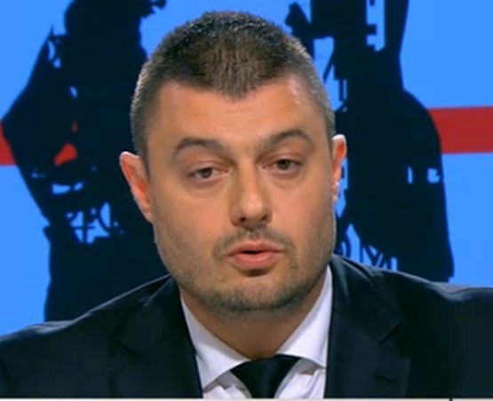 Николай Бареков: Каракачанов ме търсеше, за да не подкрепим кабинета 