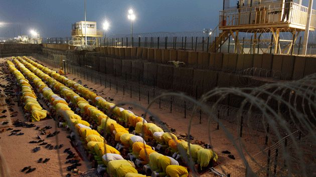 Вижте затвора, в който се е родила „Ислямска държава“ (СНИМКИ/ВИДЕО)