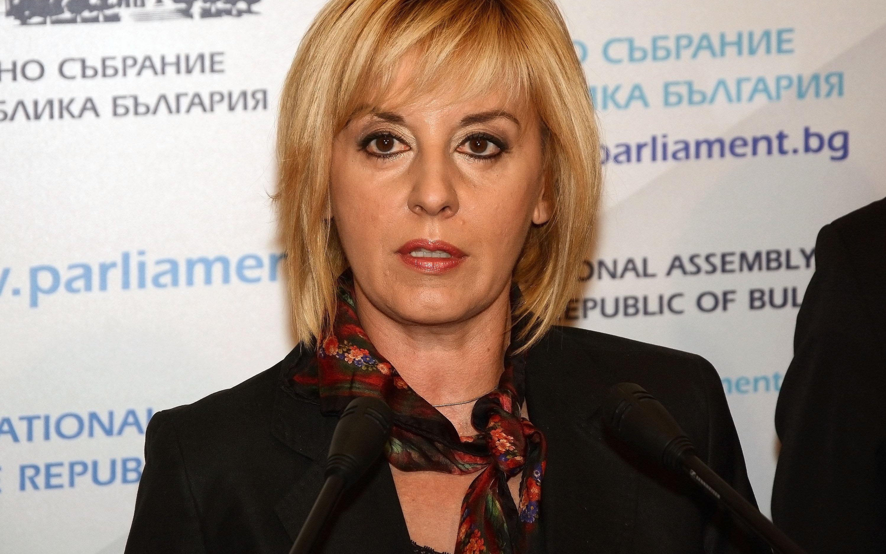 Мая Манолова след разкритието на БЛИЦ: Може да изляза от ръководните органи на БСП