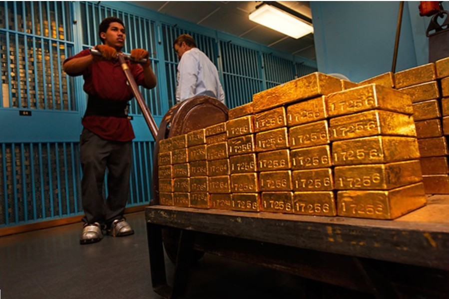 Златото удря 1600 долара до края на годината	