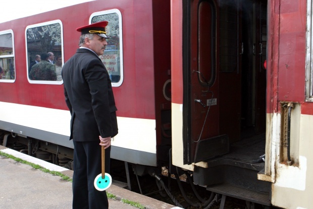 Драма с влака София – Варна, пристигна с 4 часа закъснение
