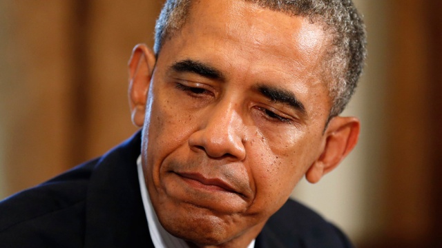 Обама осъди оневиняването на полицая, удушил чернокож