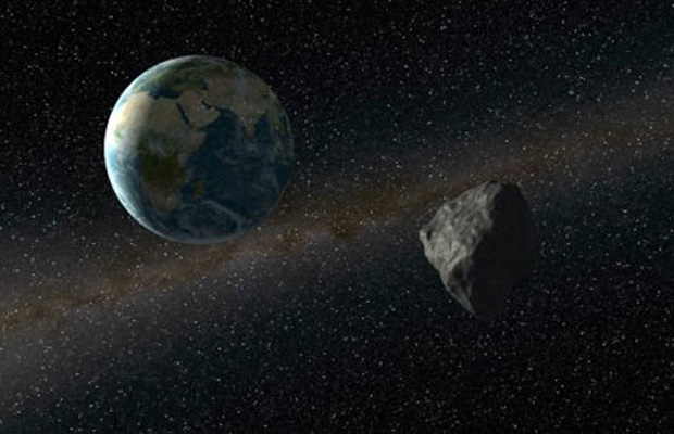 Нов опасен астероид приближава Земята