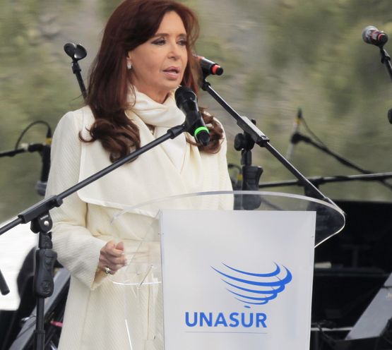 Аржентина иска преговори за Фолклендски острови