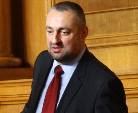Министър Иванов знаел за нарушенията на Ченалова, но си мълчал