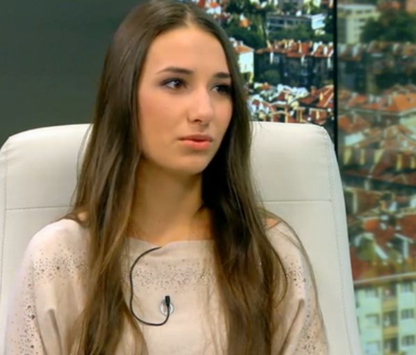 Десислава не знае песните на победителката от „Гласът на България”