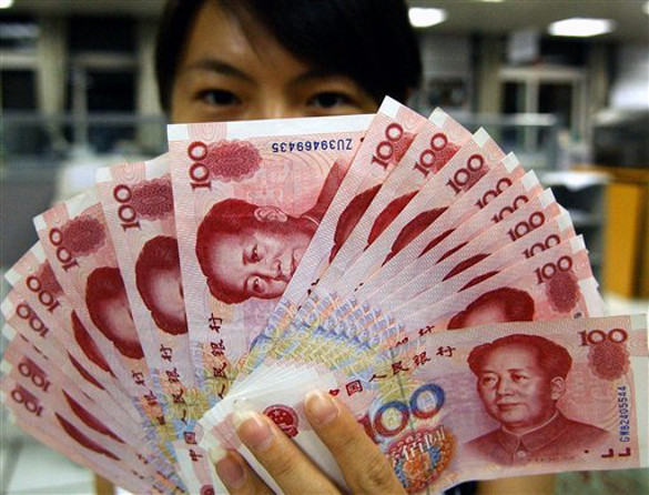 Китай и Русия атакуват долара, искат юана за световна валута