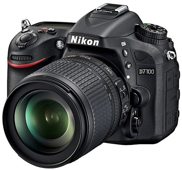 Анонсът на SLR фотоапаратът Nikon D5500 със сензорен екран се очаква през 2015 г.
