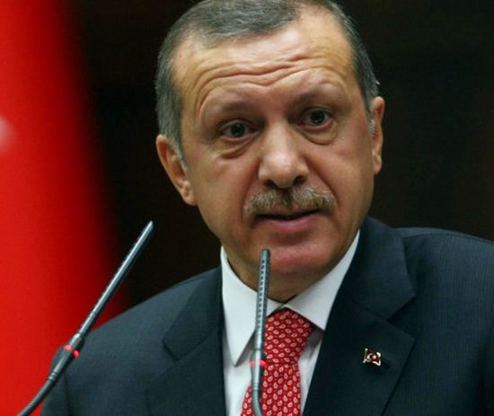 Турция осъди убийствата в Париж и поиска  нападението да не се свързва с исляма