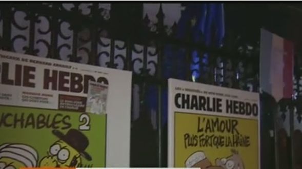 Окичиха с карикатурите на „Шарли Ебдо“ френското посолство в София