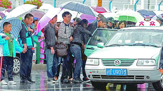 Китай забрани на частни коли да ползват Uber
