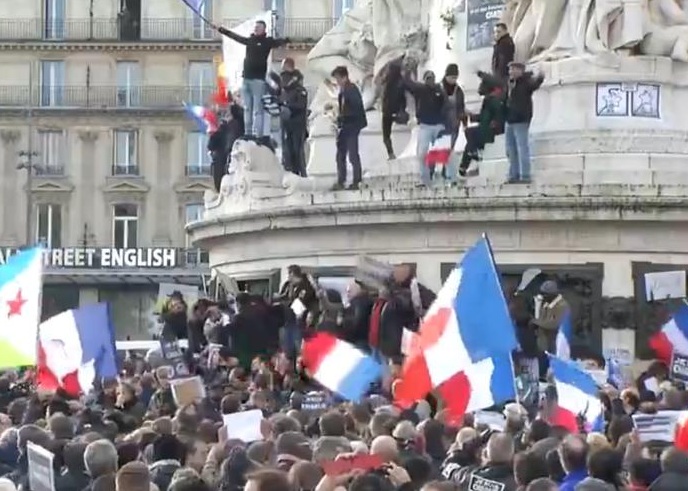 Възможна ли е терористична атака срещу днешния &quot;Марш на солидарността&quot; в Париж (НА ЖИВО)
