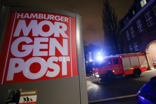 Подпалиха редакция в Хамбург, препечатала карикатурите от „Шарли ебдо”