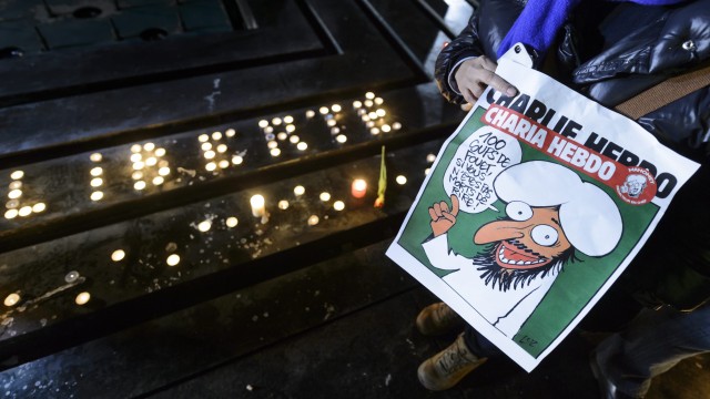 Карикатура на Мохамед на корицата на новия брой на „Шарли ебдо” 