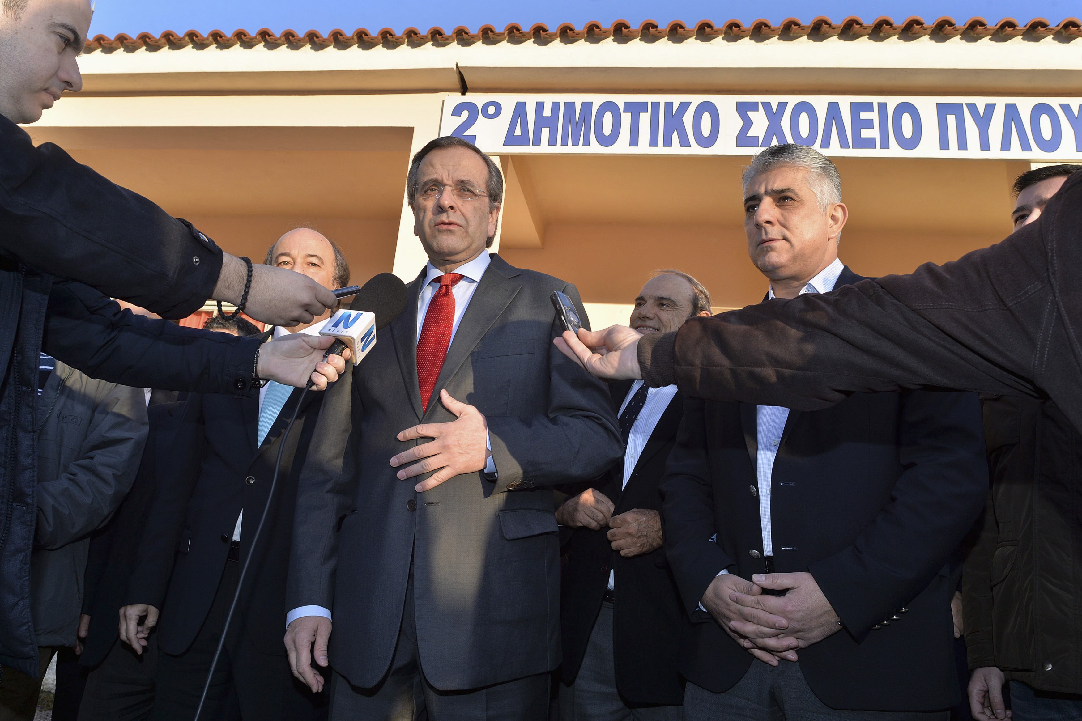 Изборни гафове и куриози със Самарас и Ципрас  