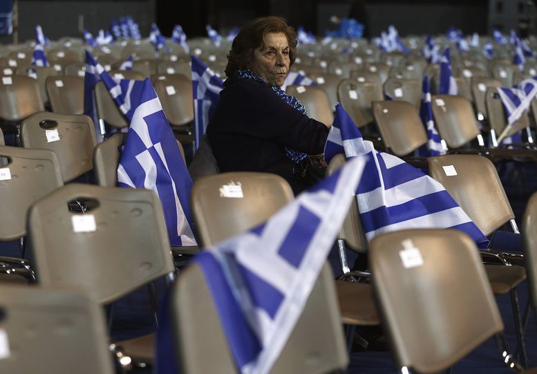 341 хиляди гърци напускат страната си
