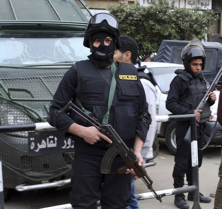 Ислямистите в Египет заплашиха с кланета всички чужденци в страната