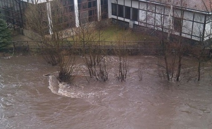 Очакват приливна вълна в Кадиево