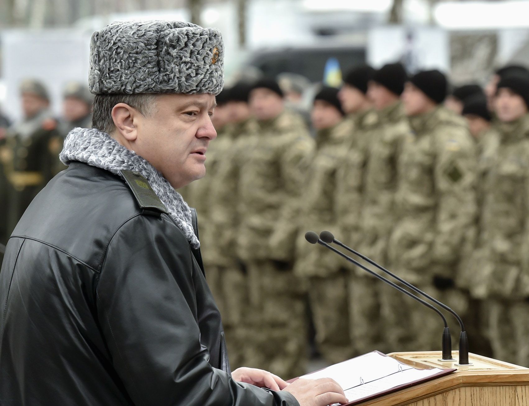 Порошенко: Не съм наивен, никой не знае дали ще се изпълни договореното в Минск